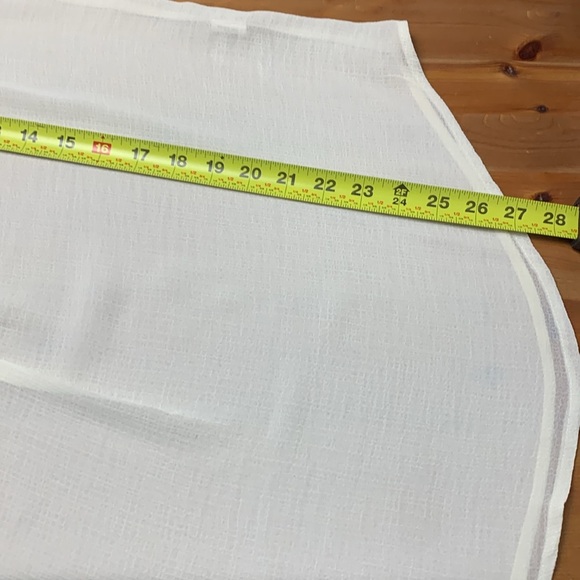 Antilia Femme Sheer, Lightweight, Airy, Flowing Tunic Style Off White Top - Picture 6 of 9